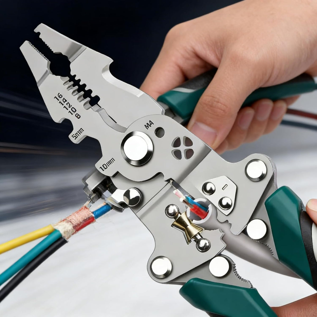 18 in 1 Heavy Duty Multi Tool Pliers, Folding Electrician Hand Tool with Non Slip Handle for Electrical Repair and DIY