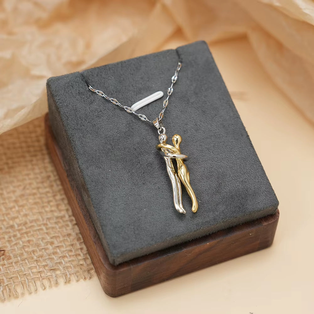Stainless Steel Couple Hugging Pendant Necklace for Women Men Silver Color Love Chain Good Friend Gifts Fashion Jewelry